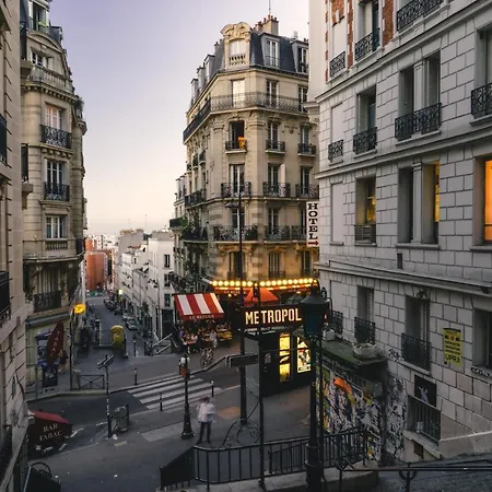 Apartment Arc De Triomphe-champs Elysees Paris